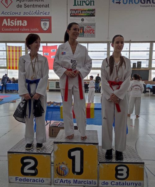 Núria Torres - Oro XXI Trofeo Famc Combate 10/2/24